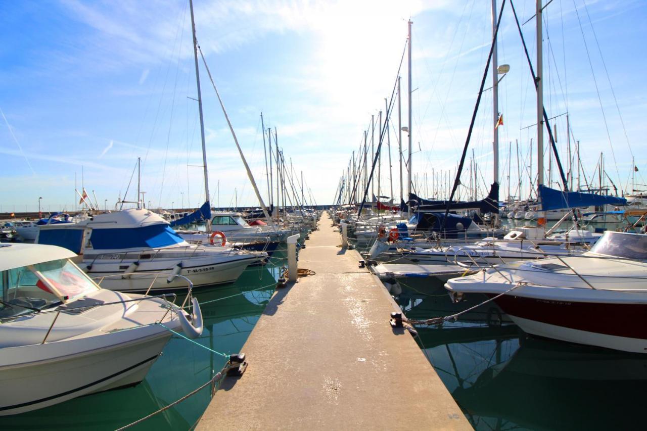 Global Properties, Apartamento Con Terraza Y Vistas A La Piscina En Gran Canet Canet d'En Berenguer Luaran gambar