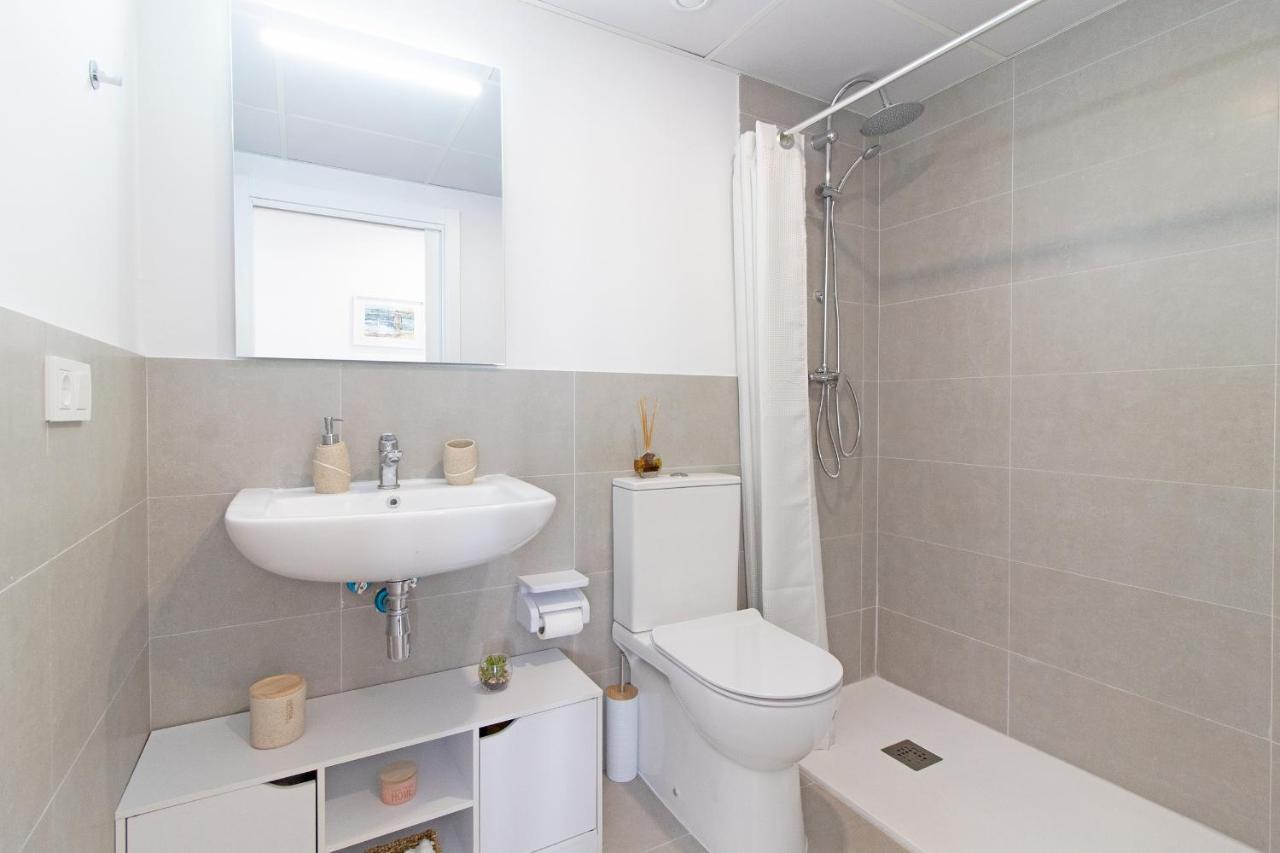 Global Properties, Apartamento Con Terraza Y Vistas A La Piscina En Gran Canet Canet d'En Berenguer Luaran gambar