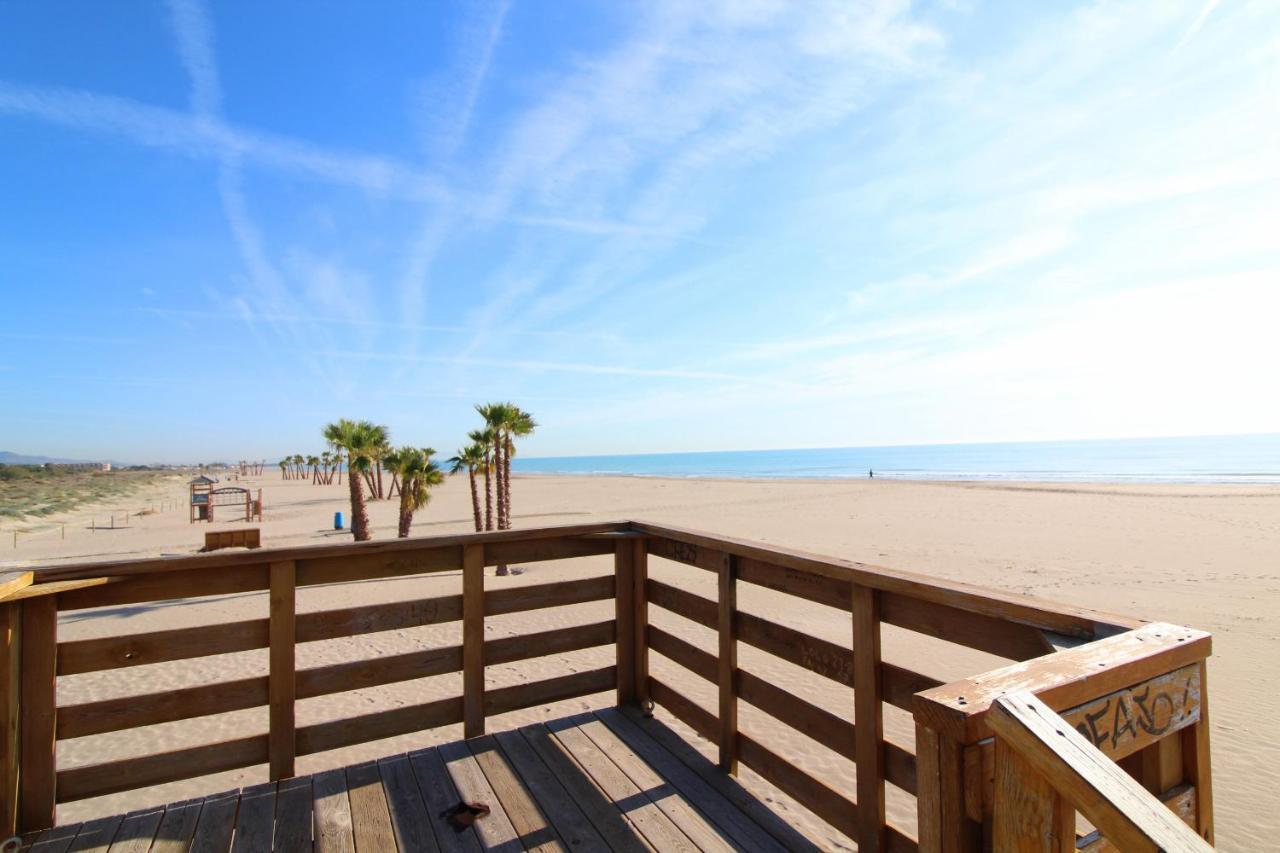 Global Properties, Apartamento Con Terraza Y Vistas A La Piscina En Gran Canet Canet d'En Berenguer Luaran gambar