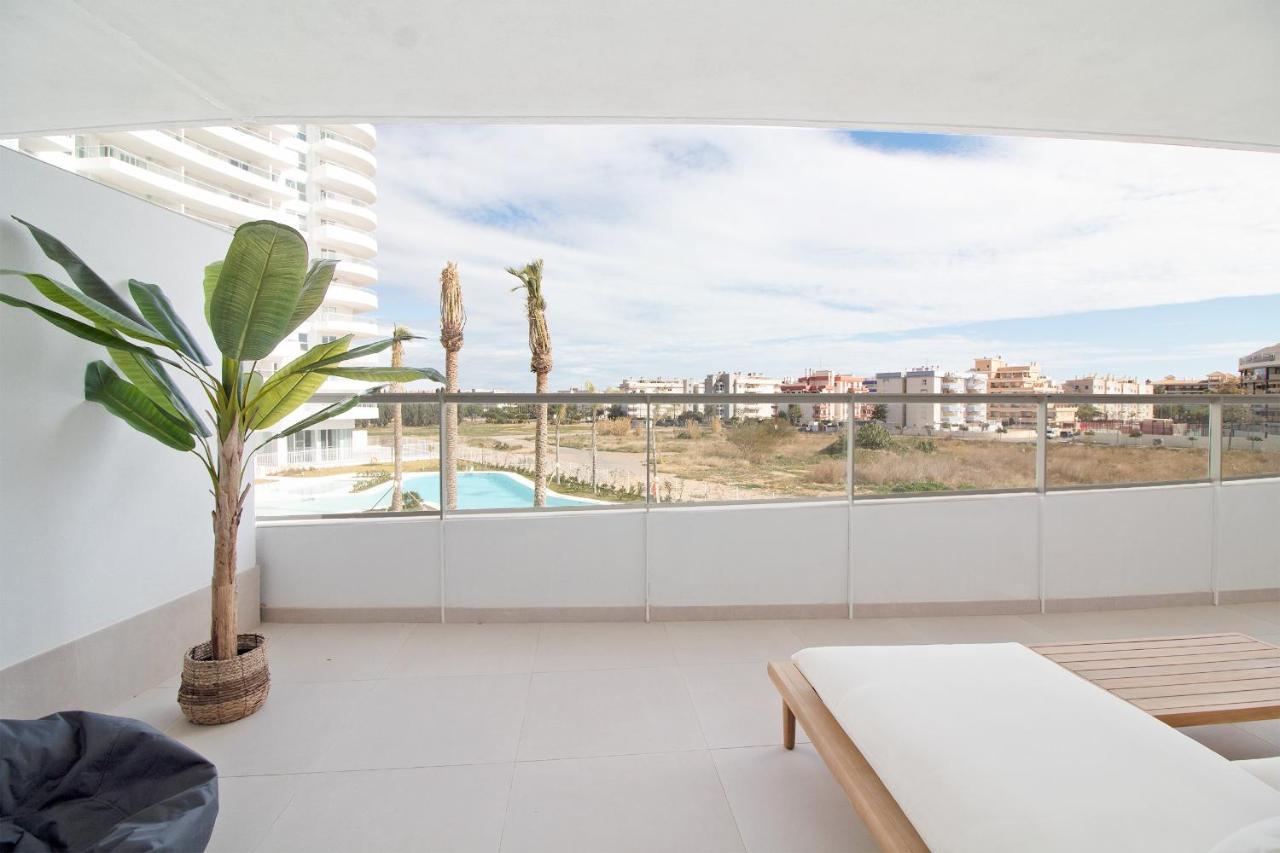 Global Properties, Apartamento Con Terraza Y Vistas A La Piscina En Gran Canet Canet d'En Berenguer Luaran gambar